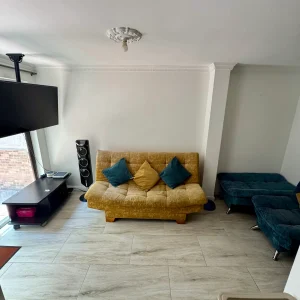 Inmueble N.° 2 – En venta